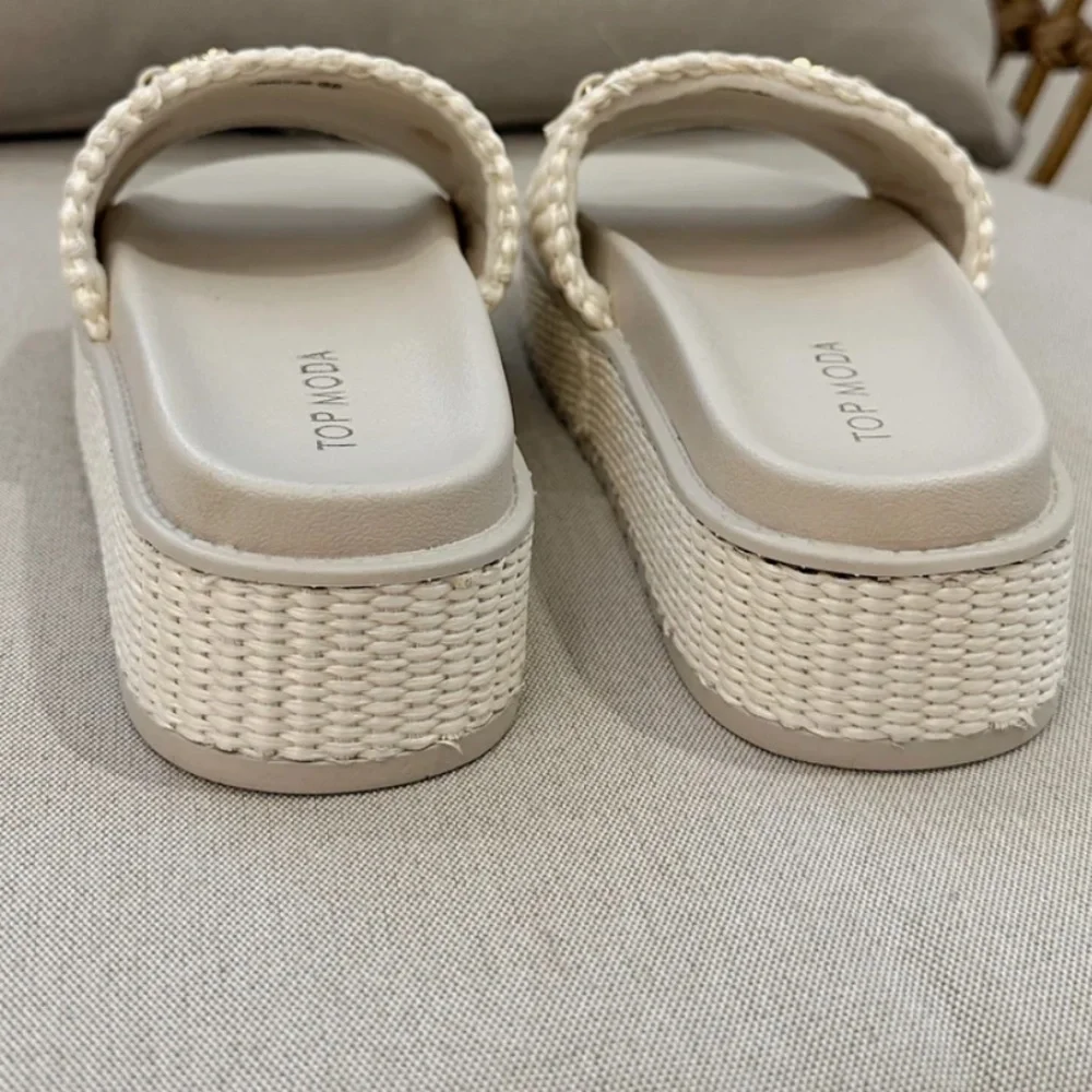 Top Moda Ivory Raffia Slides - Picture 3 of 6